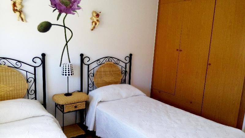 Apartamentos Daytona-Galicia 3000 Oropesa del Mar Rum bild